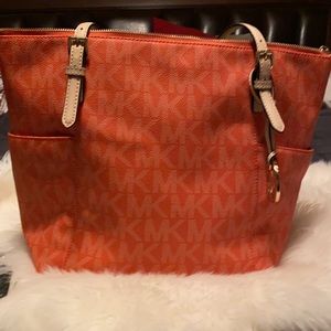 Michael Kors East/West